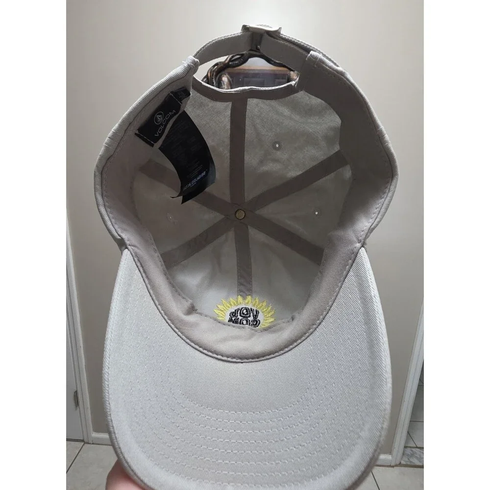 Volcom Stone Wonder Sunflower Dad Hat Light Gray Adjustable Strapback Cap OSFM